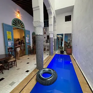 Hostel Backhome