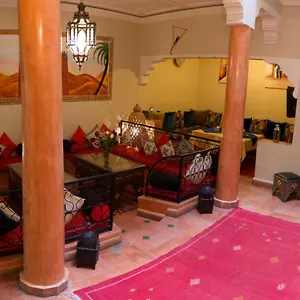 Dar Asdika Couette-café